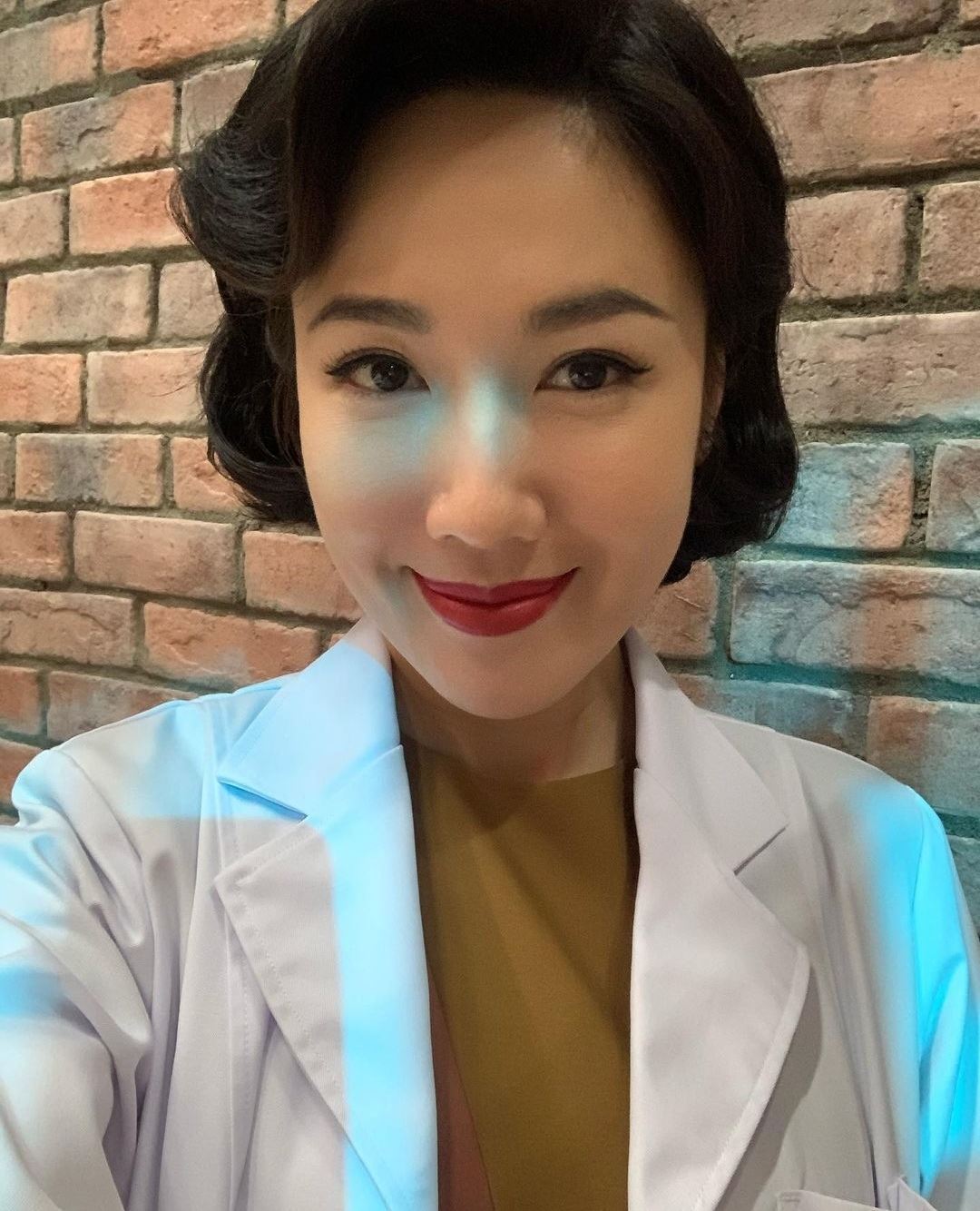 ✨李施嬅《金宵大厦2》一人分饰三角🔥第二次入围亚洲电视大奖角逐视后👏🏻