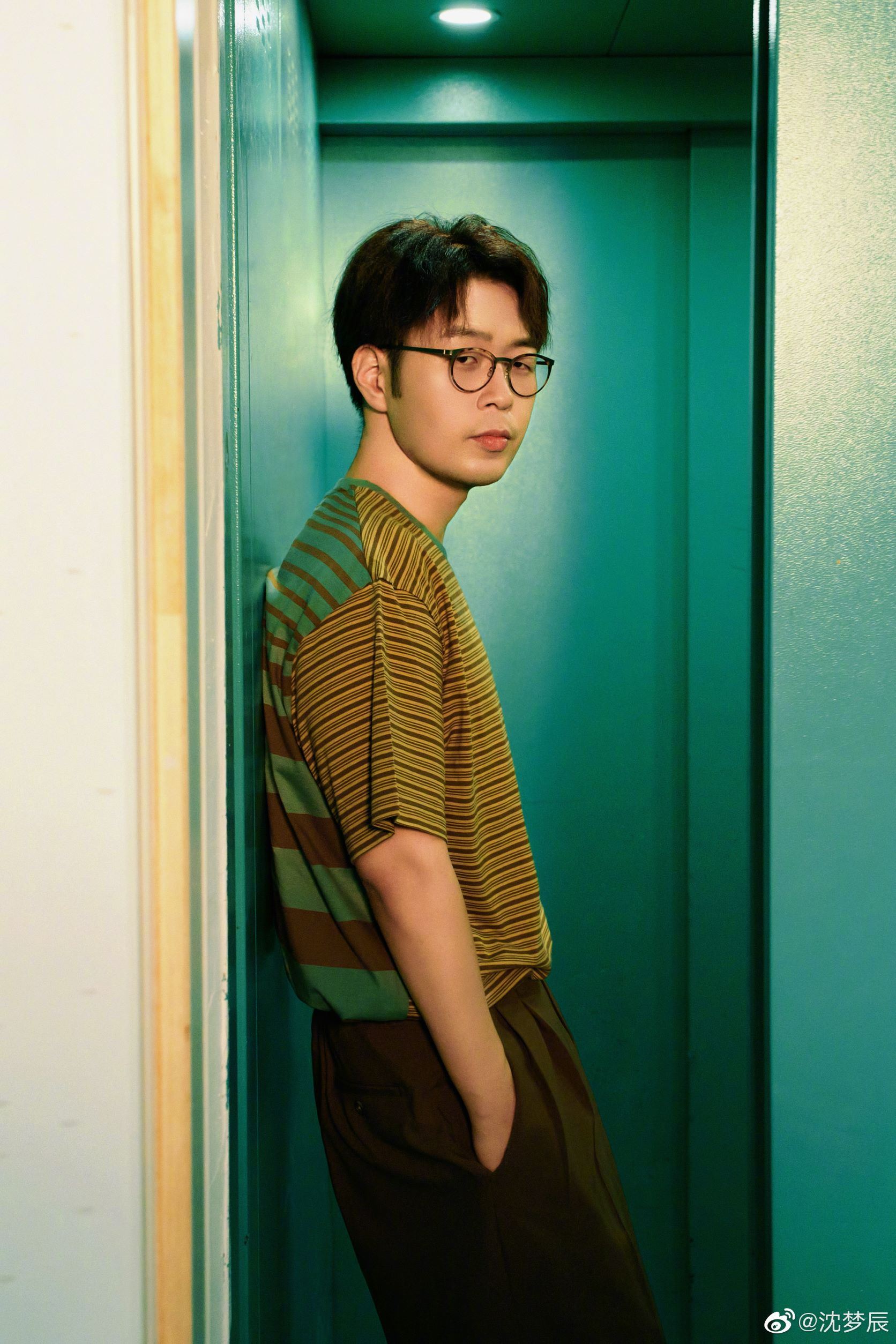 ✨杜海涛生日沈梦辰晒合照破离婚传言🥰改口称:瘦了只有帅😂