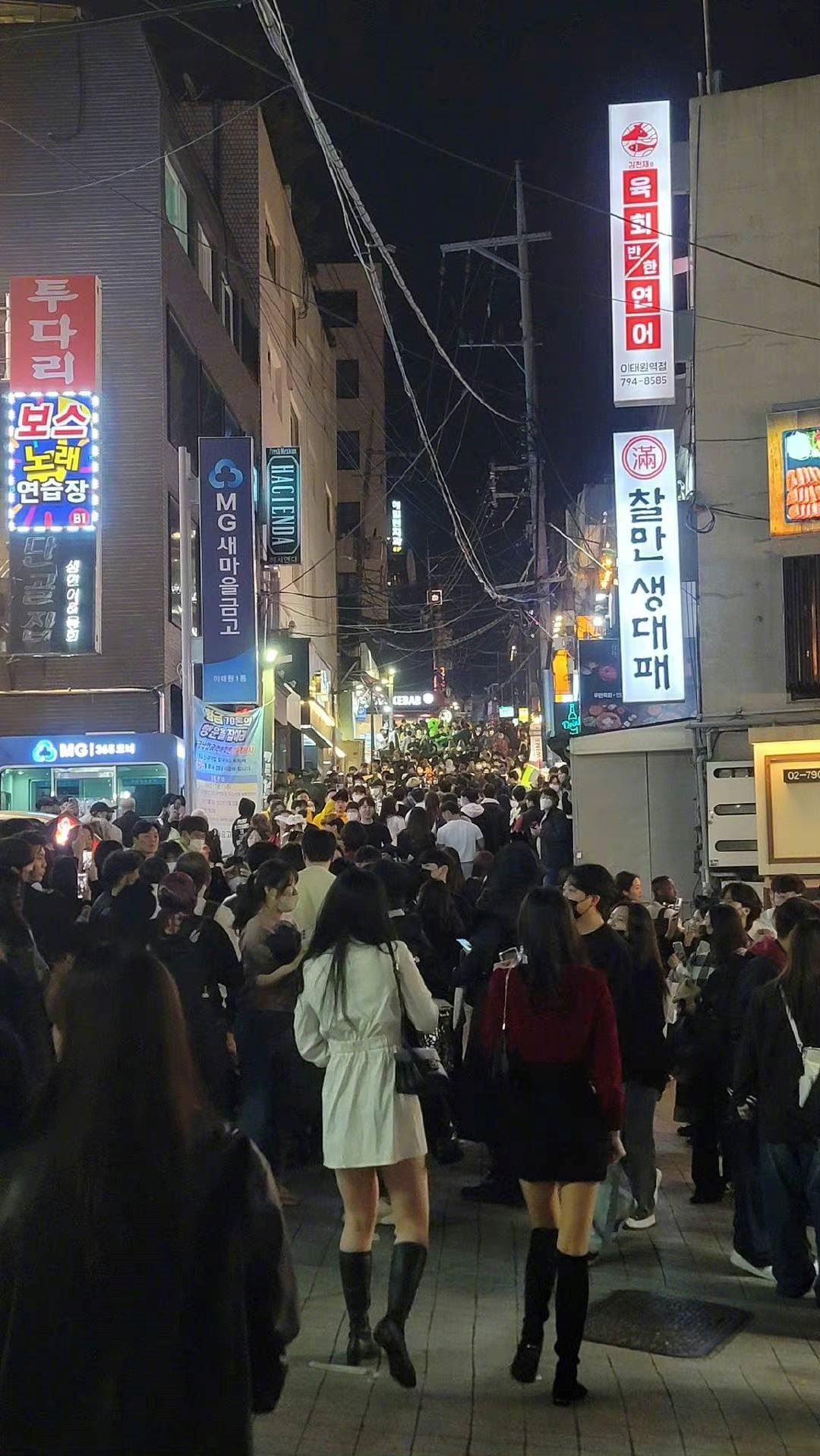 【梨泰院踩踏惨案】必知的5个防踩踏自救常识！