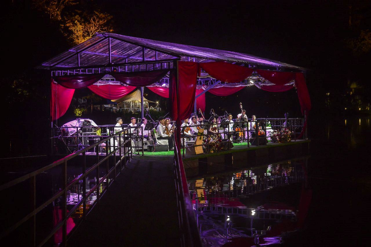 muzik menyatu dengan alam