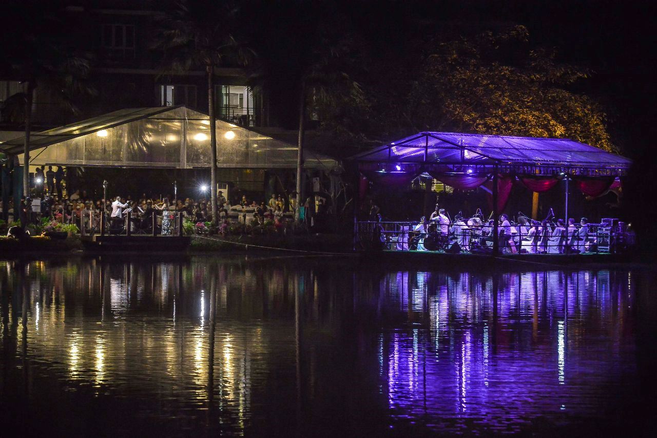 muzik menyatu dengan alam