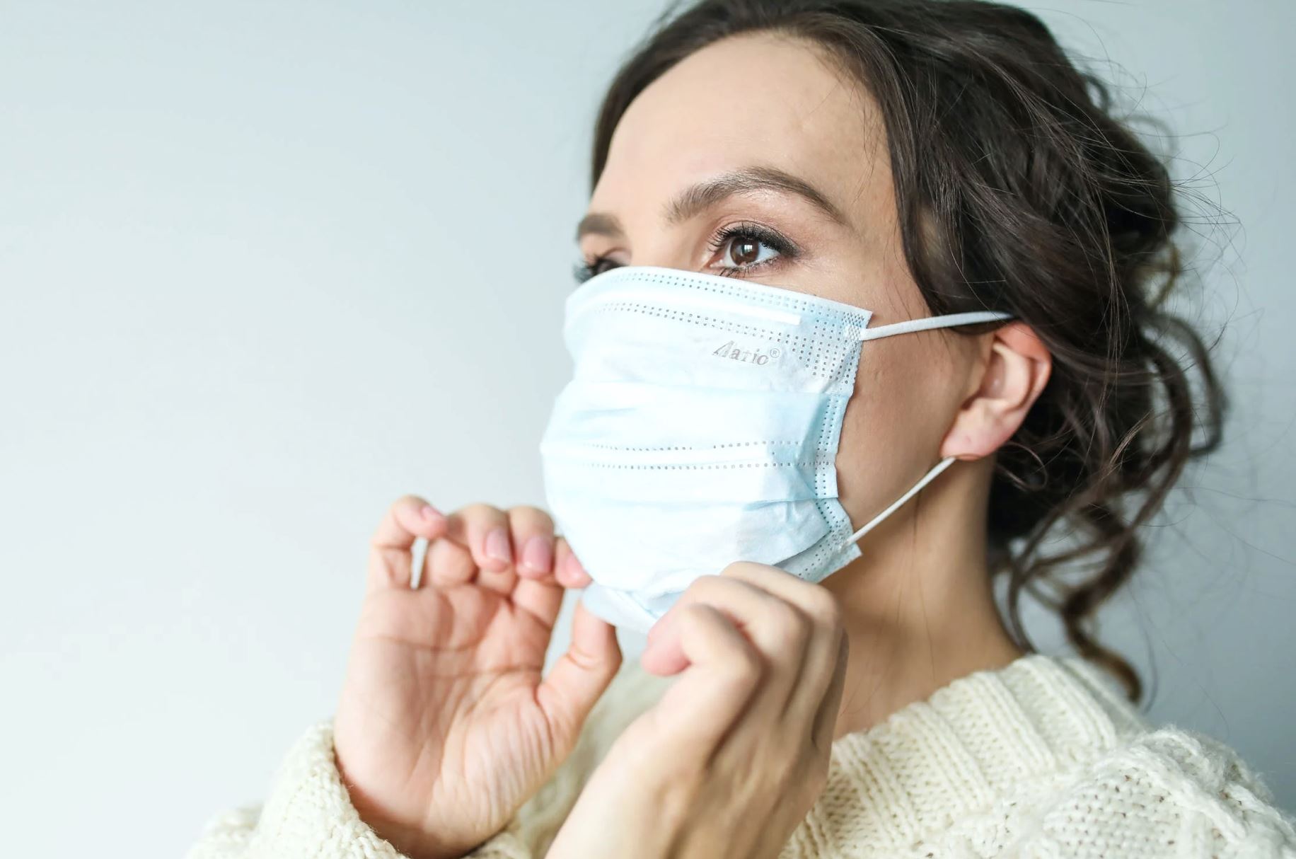 大马或取消室内戴口罩措施！