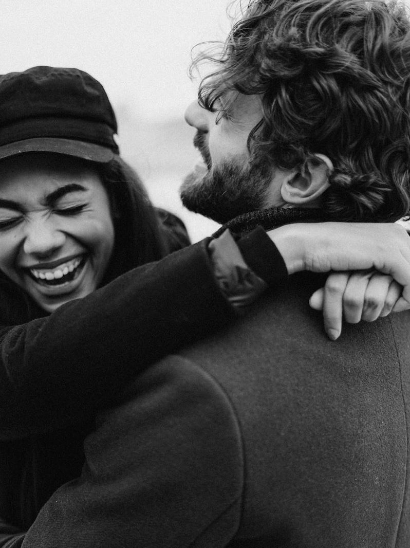 【朋友圈官宣】10句搞笑恋爱官宣文案！