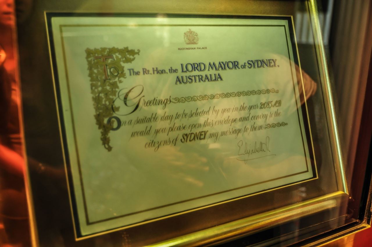 surat rahsia ditulis ratu elizabeth ii ini hanya boleh dibuka pada 2085