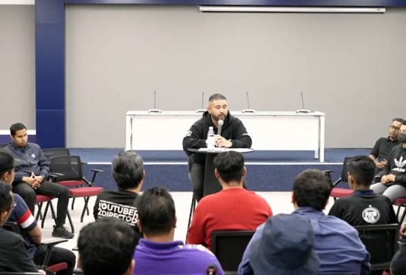 tmj sangkal dakwaan mesut ozil berhijrah ke jdt