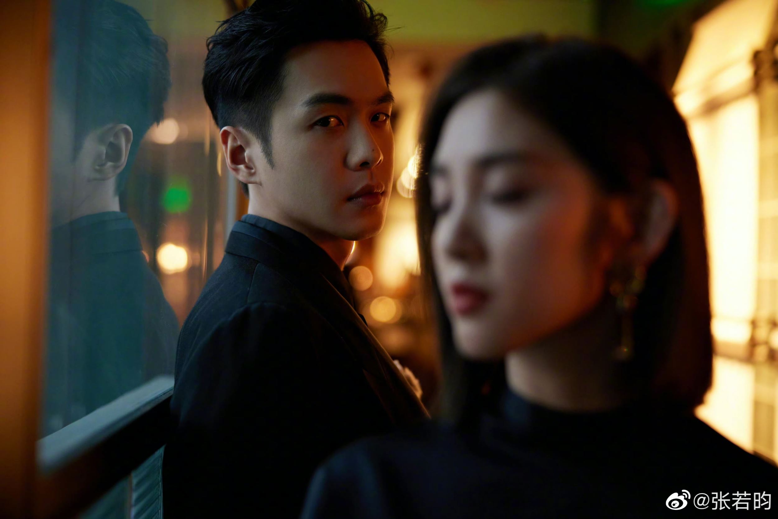 ✨张若昀唐艺昕合体出席活动🥰夫妻同框照好甜🐜🐜🐜