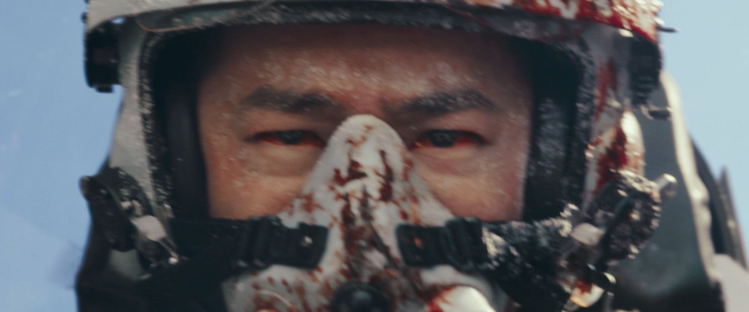 🎥王一博新镜头满脸是伤好惊险🥺🎬《长空之王》定档930🔥