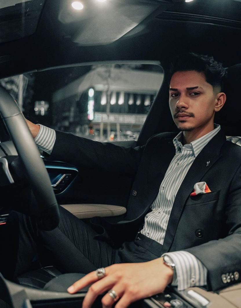 hasil usaha keras, asad motawh miliki dua rumah banglo pada umur 21 tahun