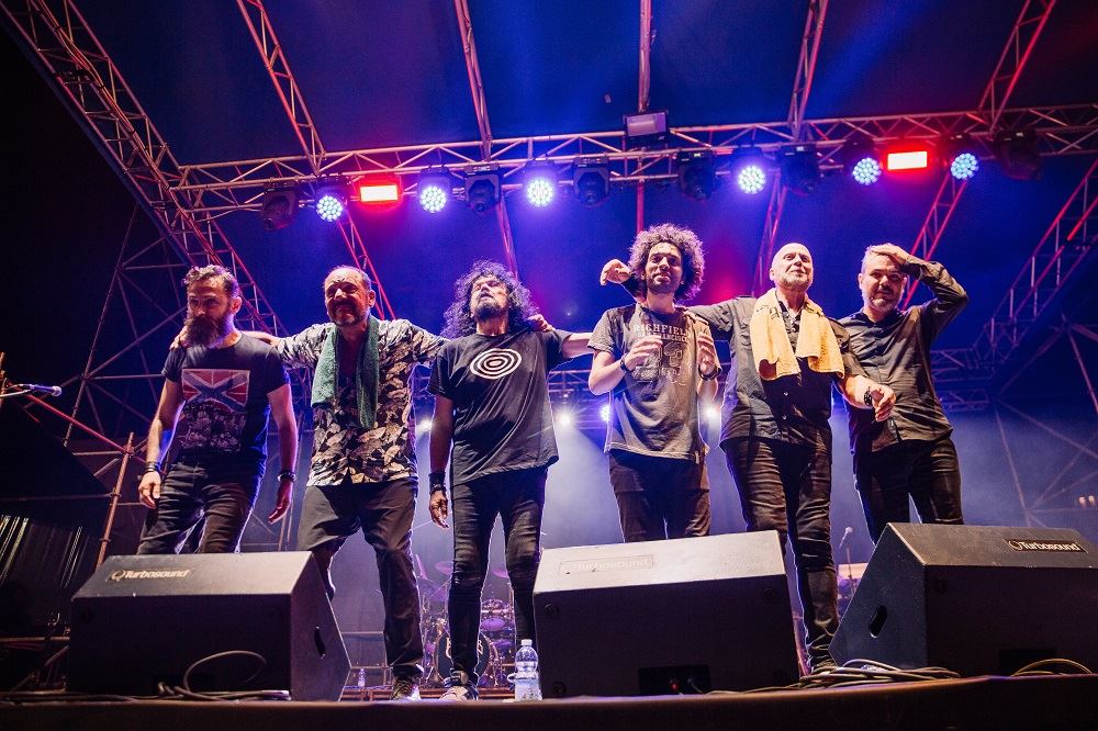 Killer Queen is an Italian tribute band