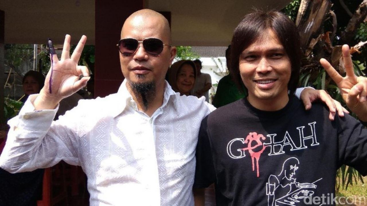 ahmad dhani larang once nyanyi semula lagu-lagu dewa 19