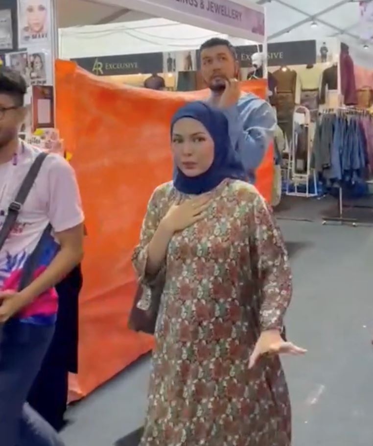 didakwa sombong, suami pertahankan nad zainal, “padang mahsyar itu benar..”