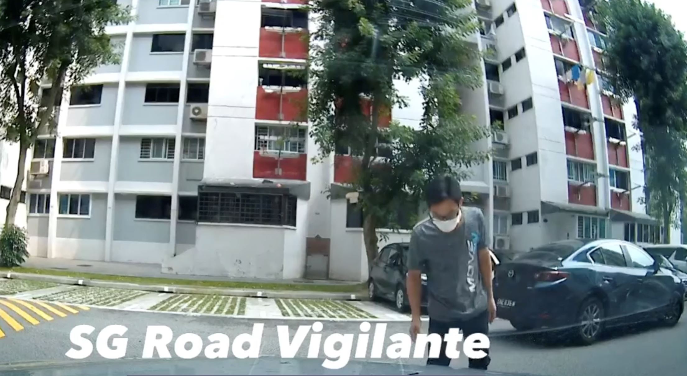 s’porean driver crashes into parked car, left fake info and left 