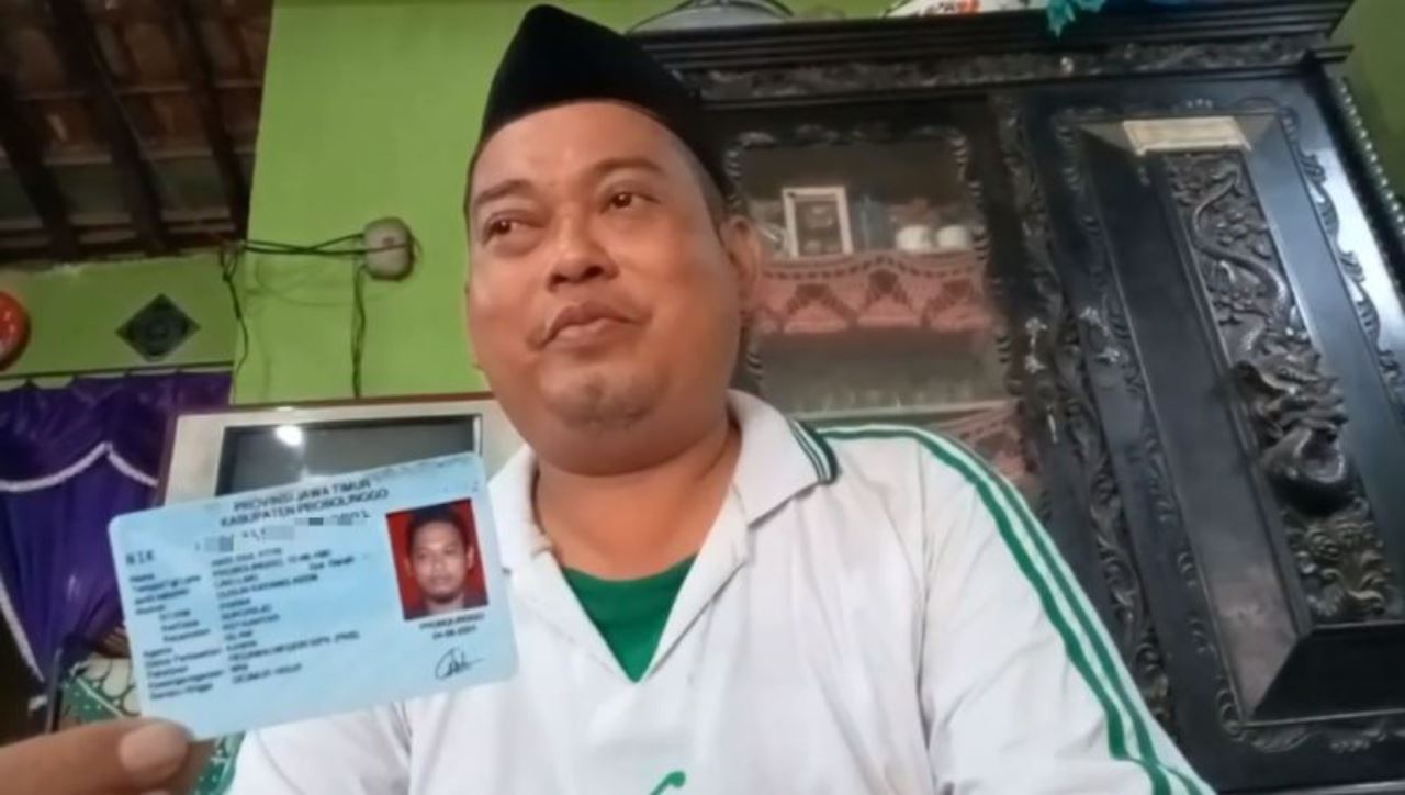 lelaki usia 41 tahun bangga ada nama hari idul fitri