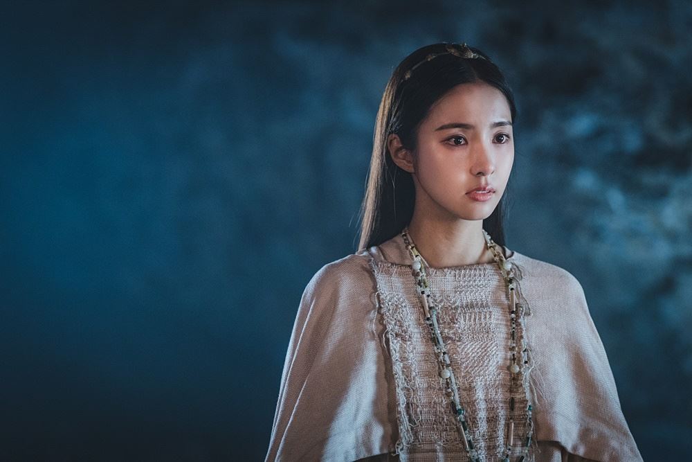 korean fantasy drama arthdal chronicles: the sword of aramun returns for season two this september!