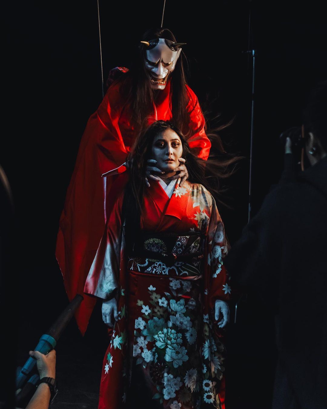 何超仪18禁恐怖片禁宣传！尸骸海报太恐怖被撤下！