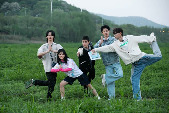 陆综《快乐的大人》戳心语录❗首先，你要快乐，其次，都是其次！💕