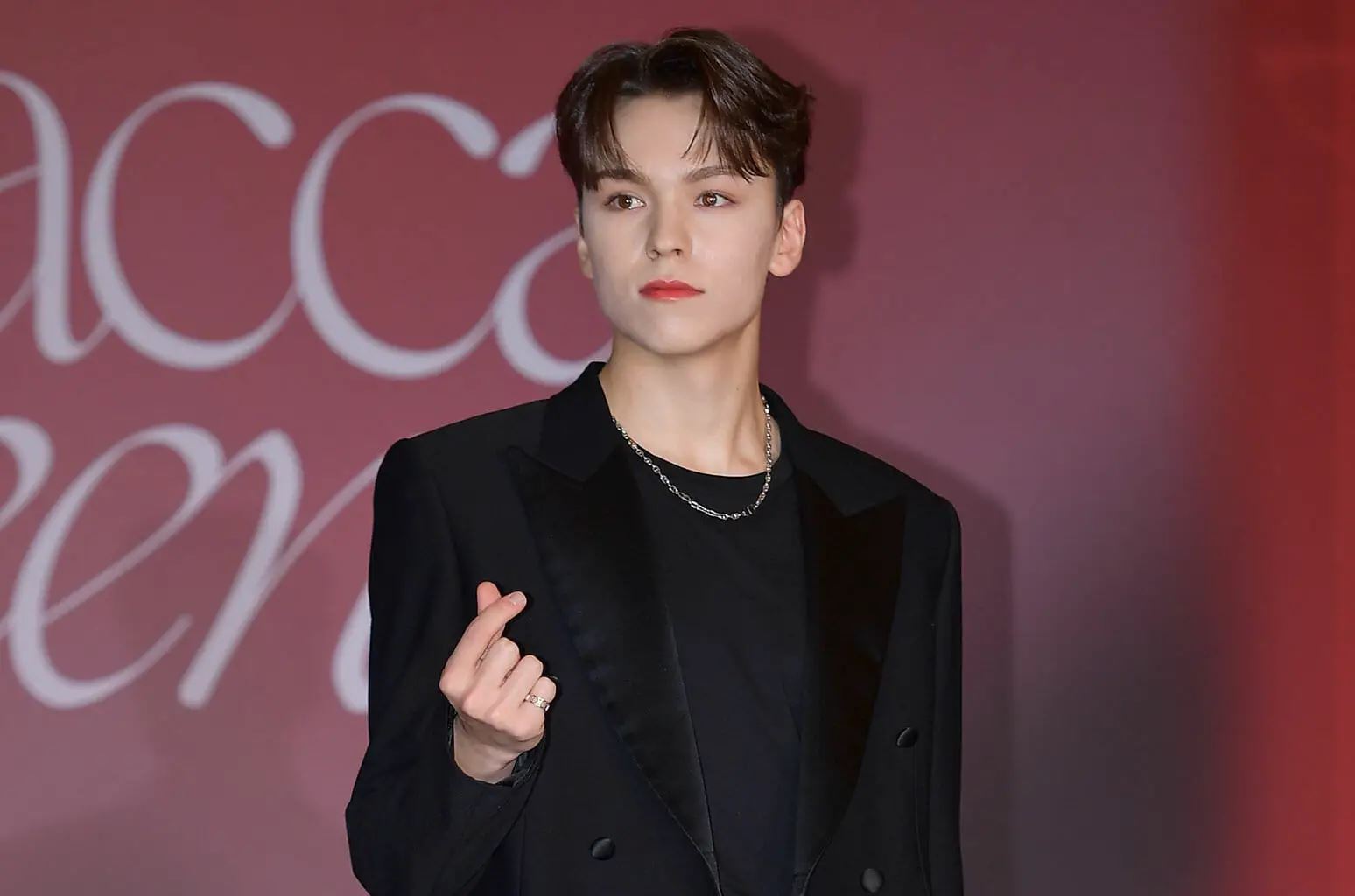 盘点7位混血韩国艺人❗混血脸在团队里真的很显眼💥