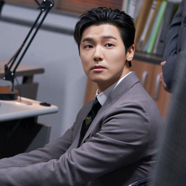 盘点7位韩剧里的霸道总裁❗每一位霸气又多金🔥