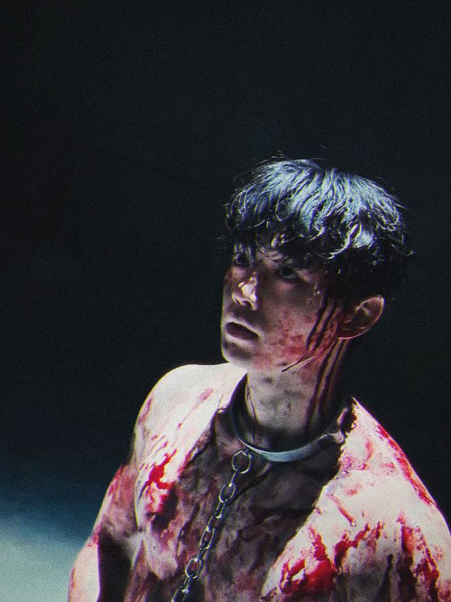 韩剧《甜蜜家园2》宋江后背全裸出镜🤩现已全集上线宋江后背全裸出镜❗