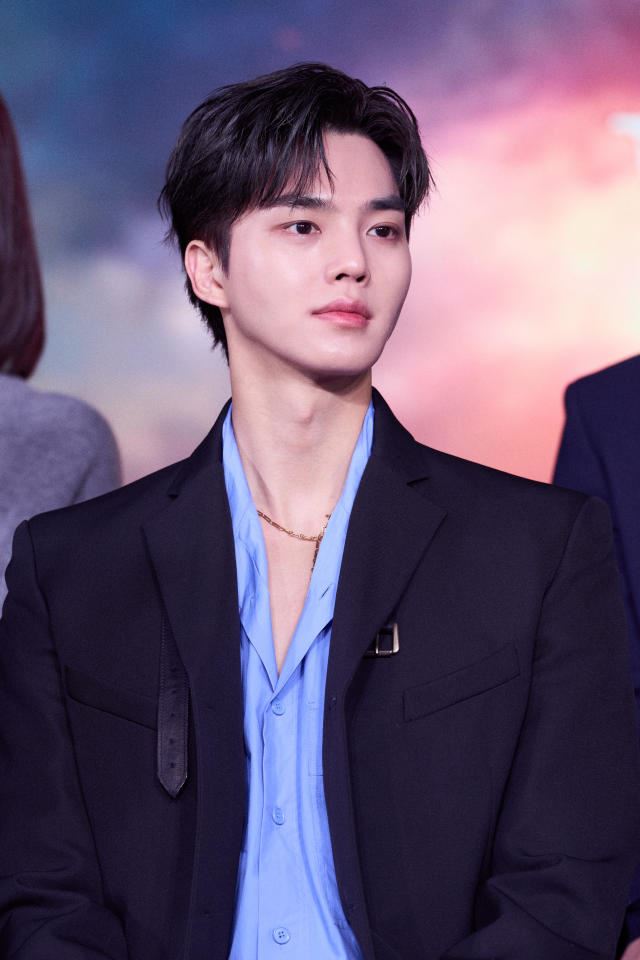 韩剧《甜蜜家园2》宋江后背全裸出镜🤩现已全集上线宋江后背全裸出镜❗