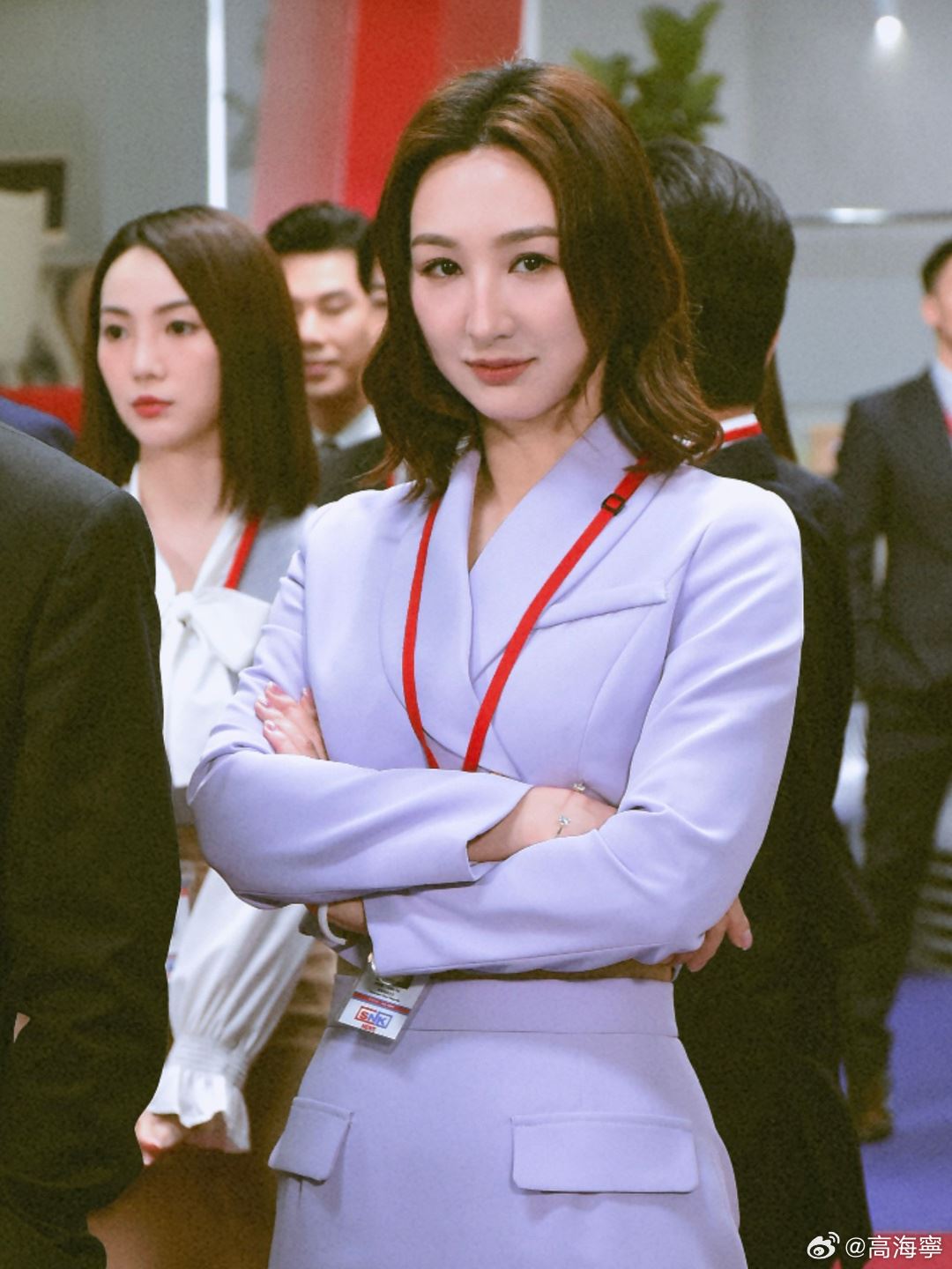 📺《新闻女王》香港小姐扎堆❗snknews女主播各个高颜值😍