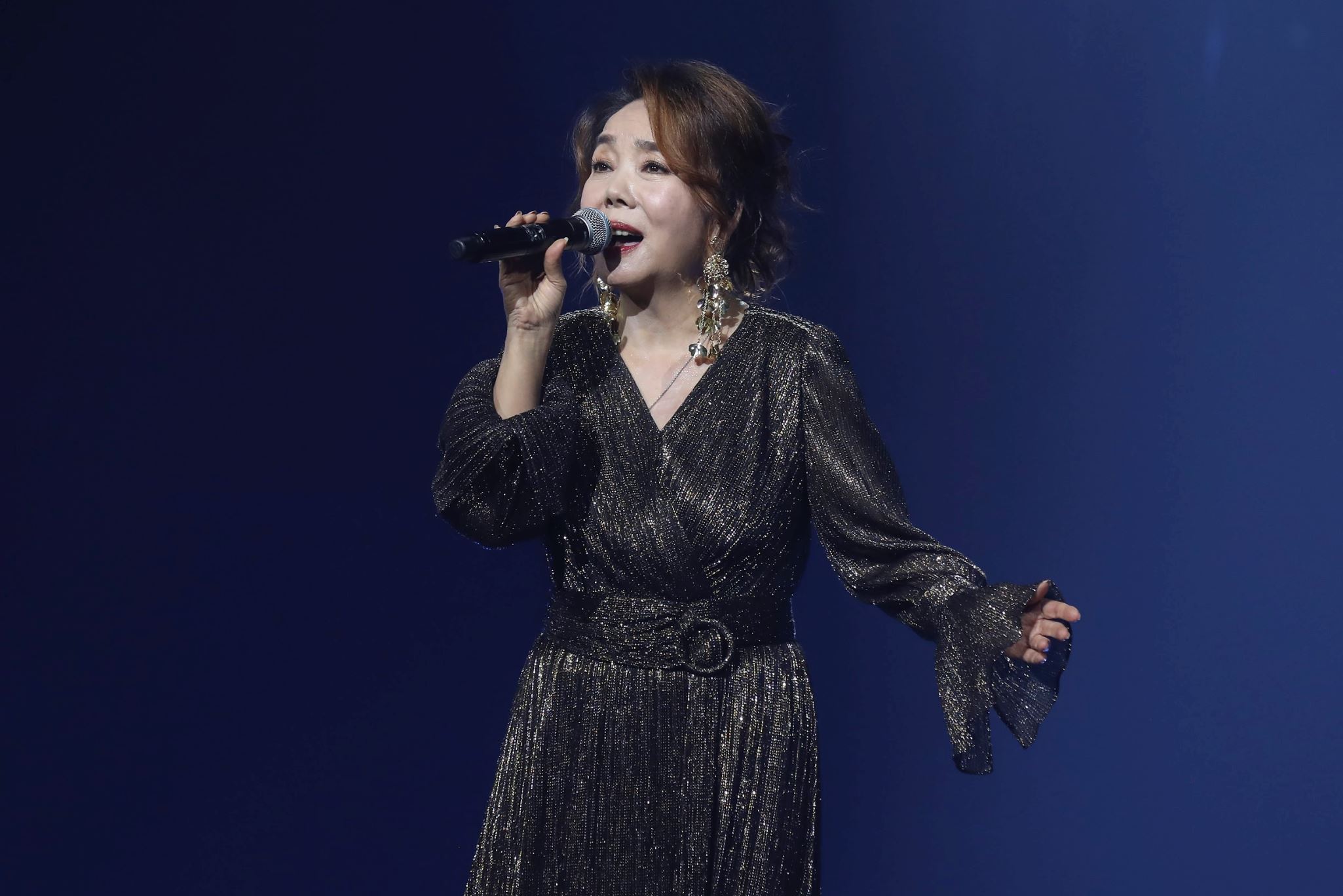 《astro 经典名曲歌唱大赛 2023》破天荒迎来双冠军！