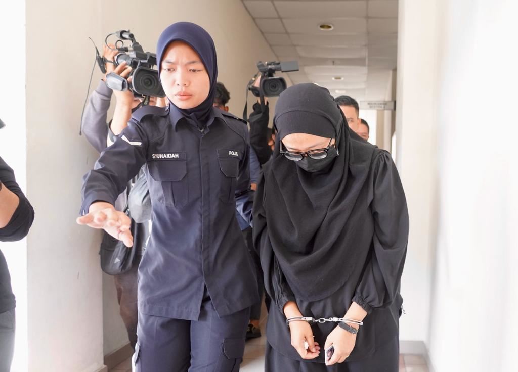 ibu mengaku tak bersalah, tinggalkan anak sehingga maut dalam kereta