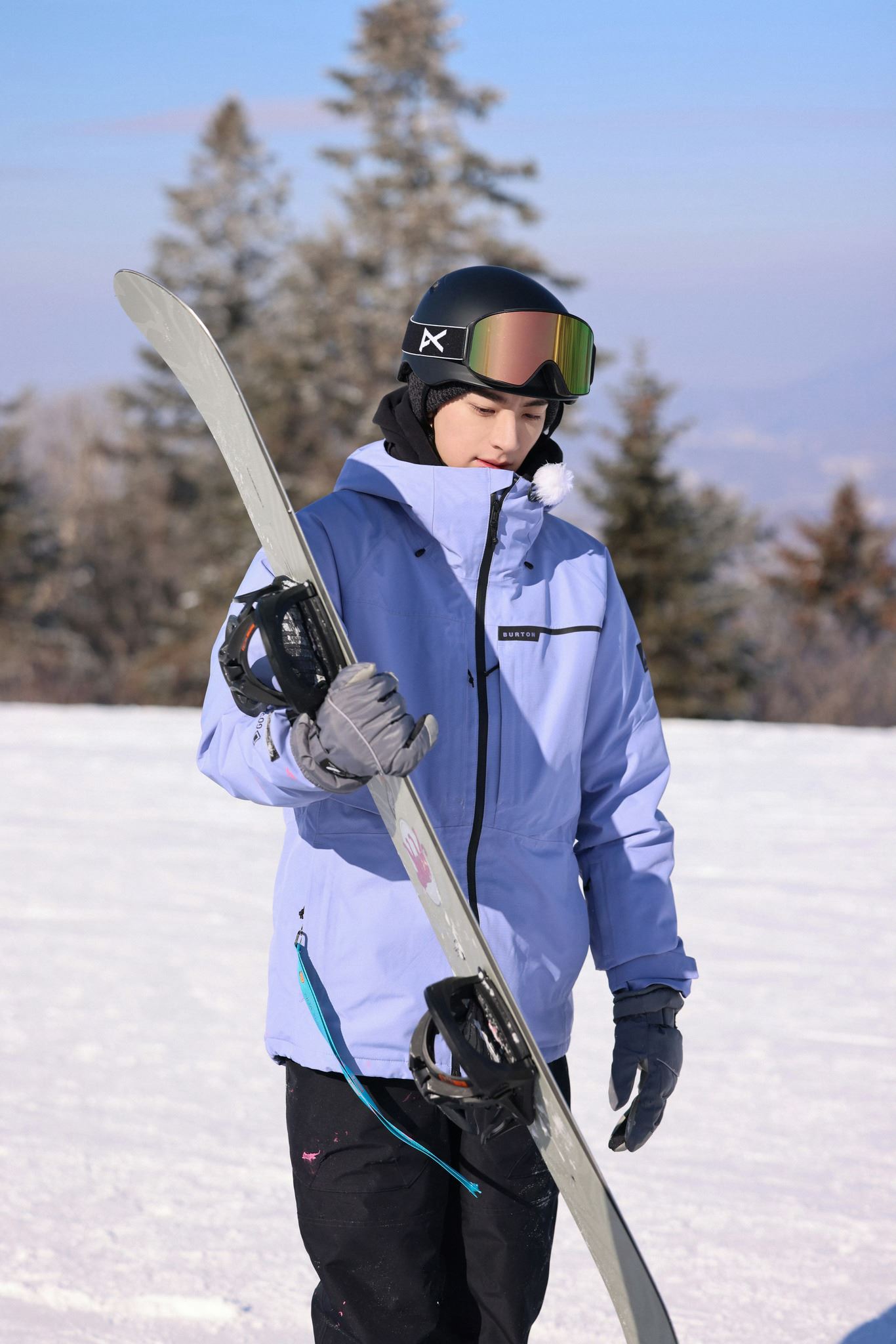 📺现代都市言情剧《嘘国王在冬眠》官宣阵容❗由虞书欣和林一主演🔥