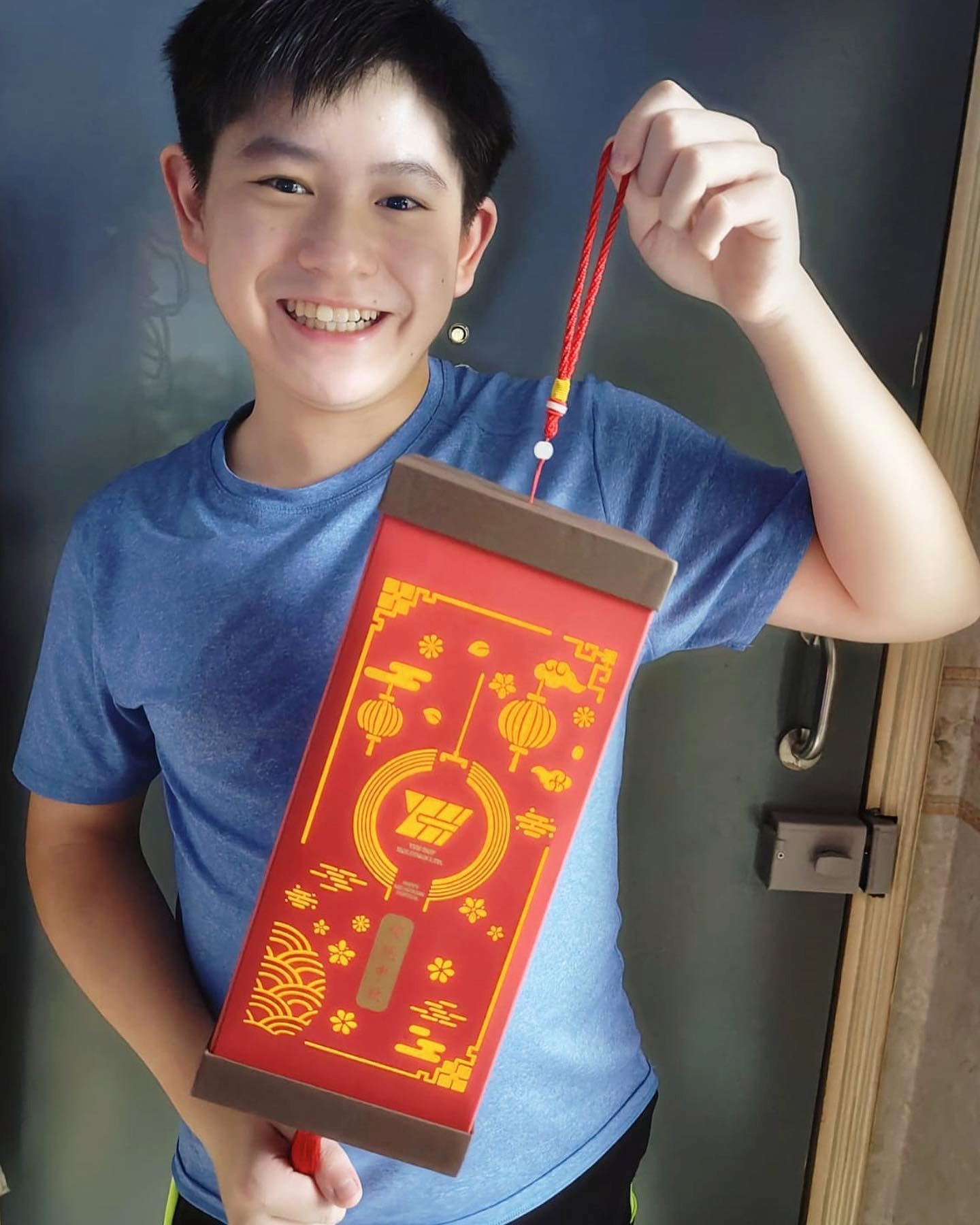 😍tvb可爱童星郑耀轩长大啦❗️没了冬菇头越大越帅🔥