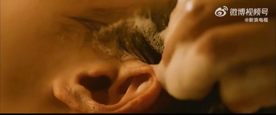 言承旭新剧上演浴室play！大叔恋超上头！