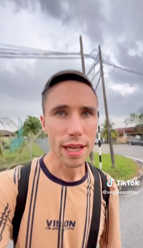 pelancong asing puji idea menu rahmah, gesa uk contoh macam malaysia