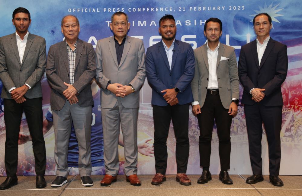 safee sali announces retirement from professional football