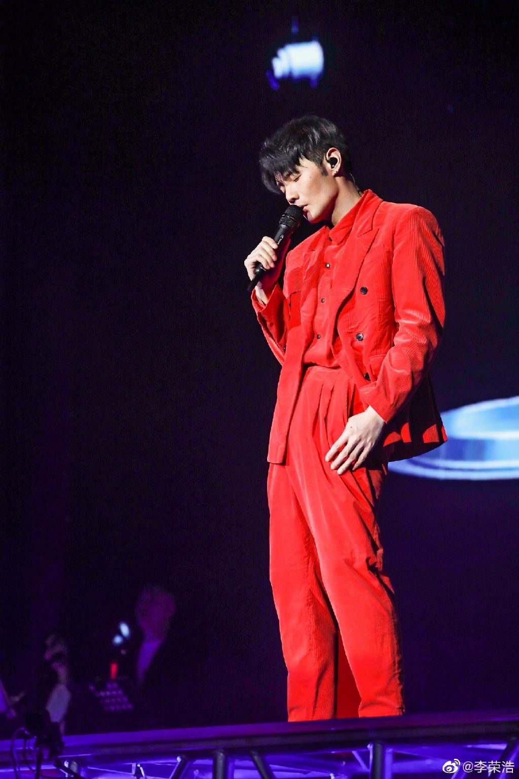 李荣浩《乌梅子酱》抖音爆红！背后藏超甜告白！