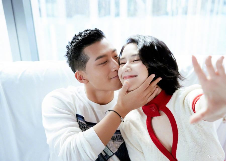 窦骁何超莲4月大婚！惊传世纪婚礼+明星姐妹团！