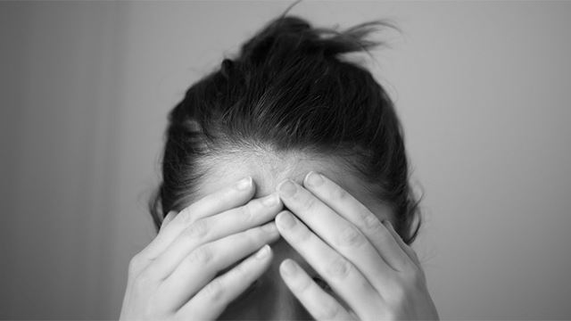 tips kurus dan kurang sakit kepala dengan hanya minum air asam keping setiap hari