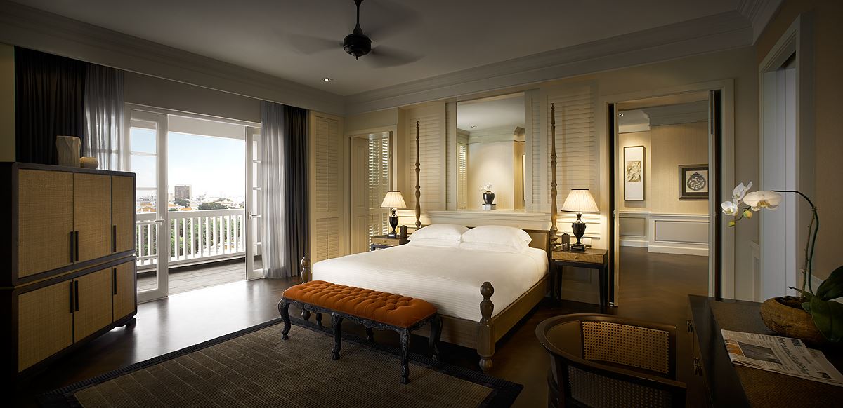EO Hotel Corner Suite Bedroom
