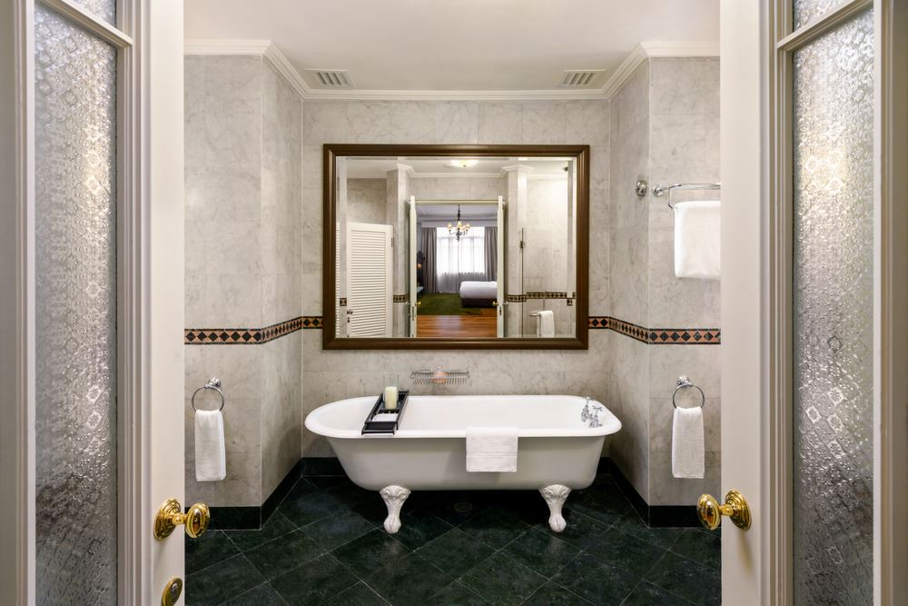 EO Hotel Writers Suite Somerset Maugham Bathroom