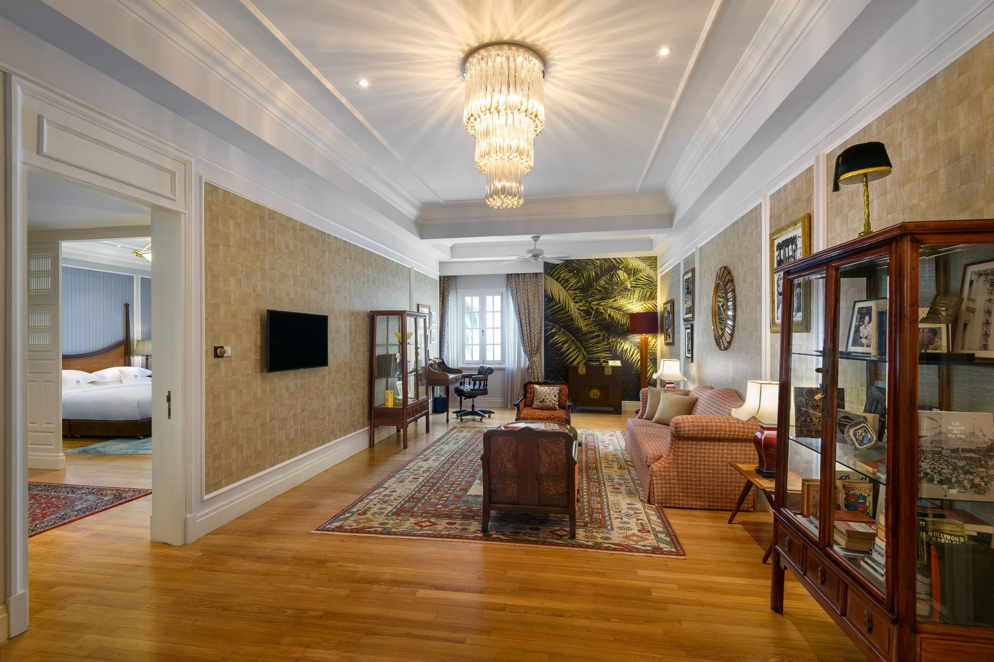 Living room in writers suite noel coward