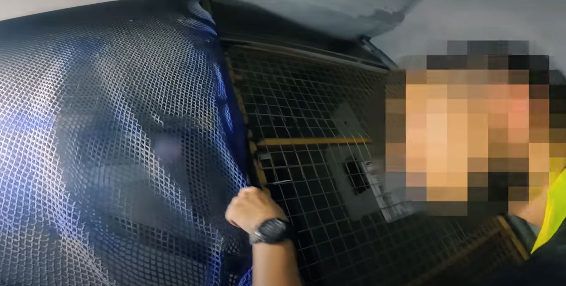 pelancong dari amerika syarikat pula curi panjat merdeka 118!