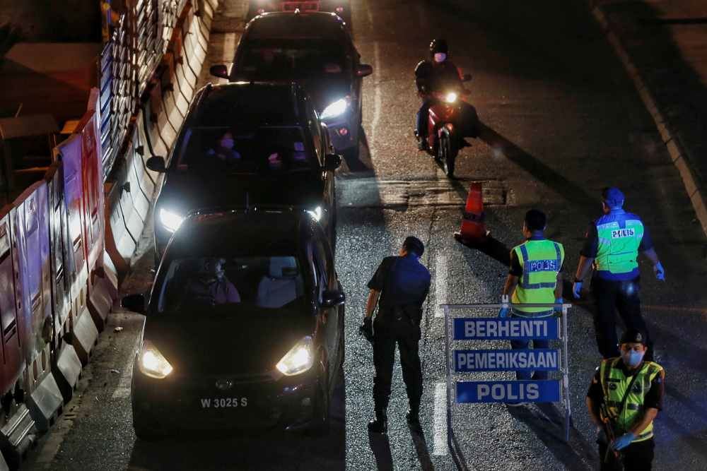 新年期间【7项交通违规】将被控上法庭！