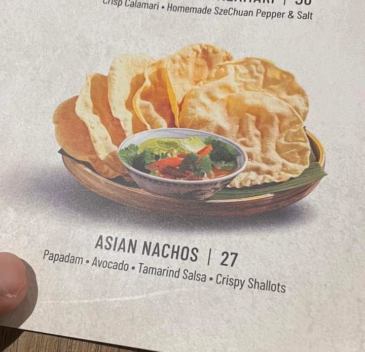 netizens react to viral photo of papadom sold as “asian nachos” for rm27 