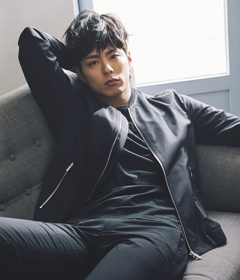 📺神仙组合啊❗️iu、朴宝剑确定合作新韩剧《辛苦了》🇰🇷