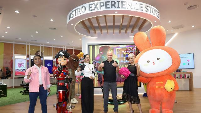 grand-opening-of-the-astro-experience-store-in-ioi-city-mall_1.jpg
