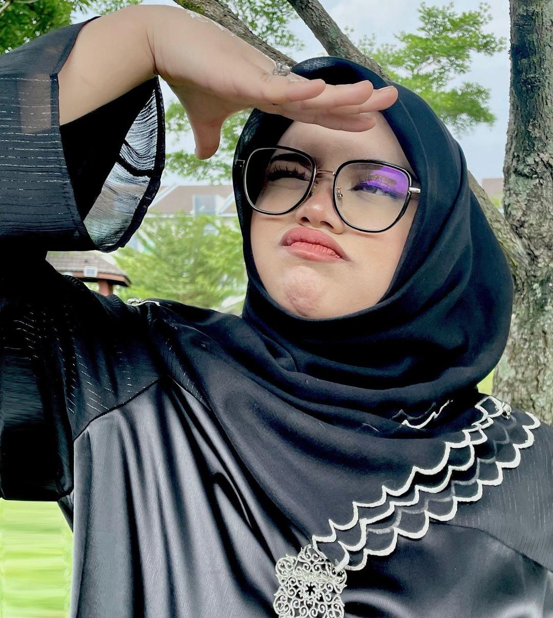 lagu nyanyian anak nora ariffin cipta rekod malaysia, turut didengar jungkook bts