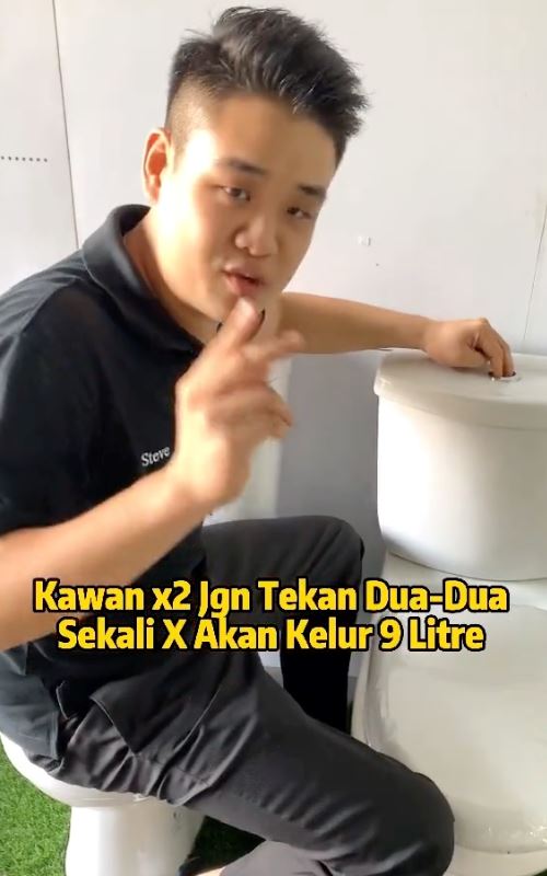 ada besar dan kecil, jangan tekan dua butang pada mangkuk tandas ini serentak