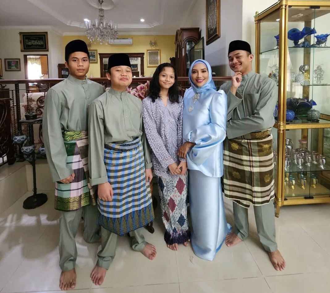 “selagi bawa gelaran ‘j’ orang akan terus mengata..” – ziana zain