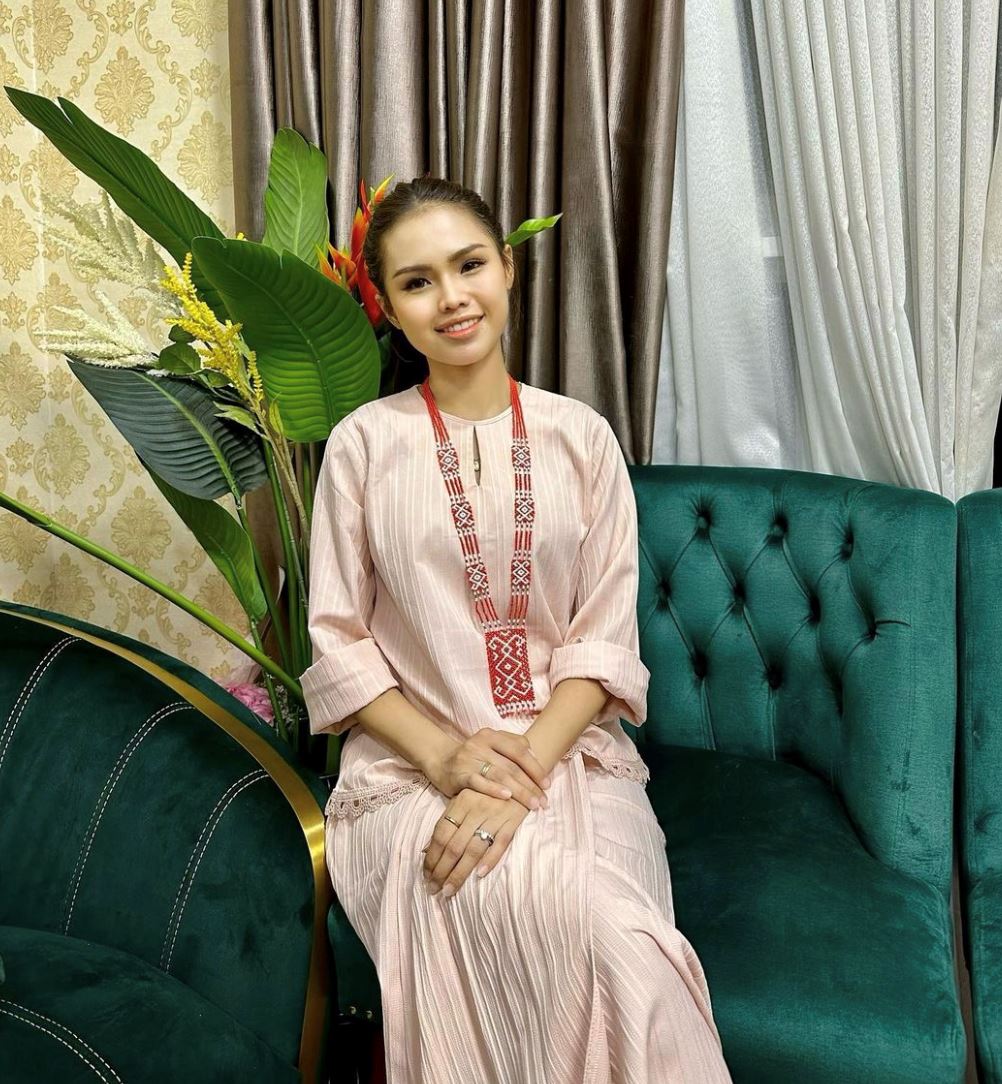 kongsi video bersama adik, bella astillah dipuji muda bagai anak dara