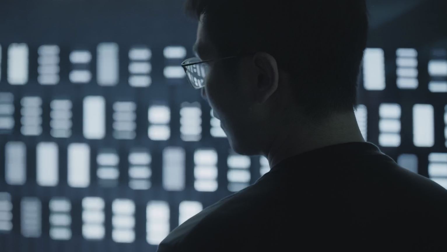 A person and bunch of flickers from various smartphones