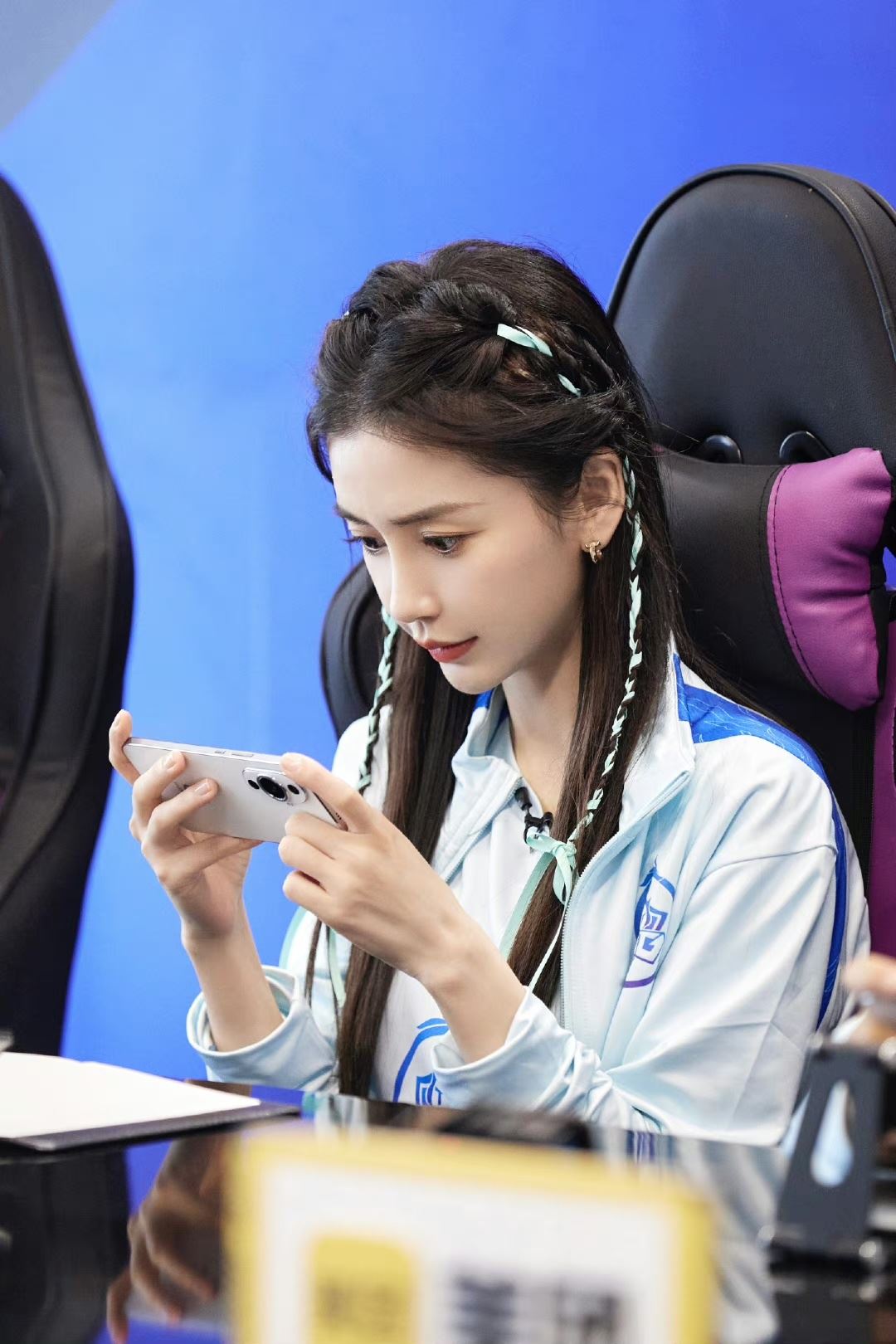 杨颖不叫angelababy❓真名叫wing😲