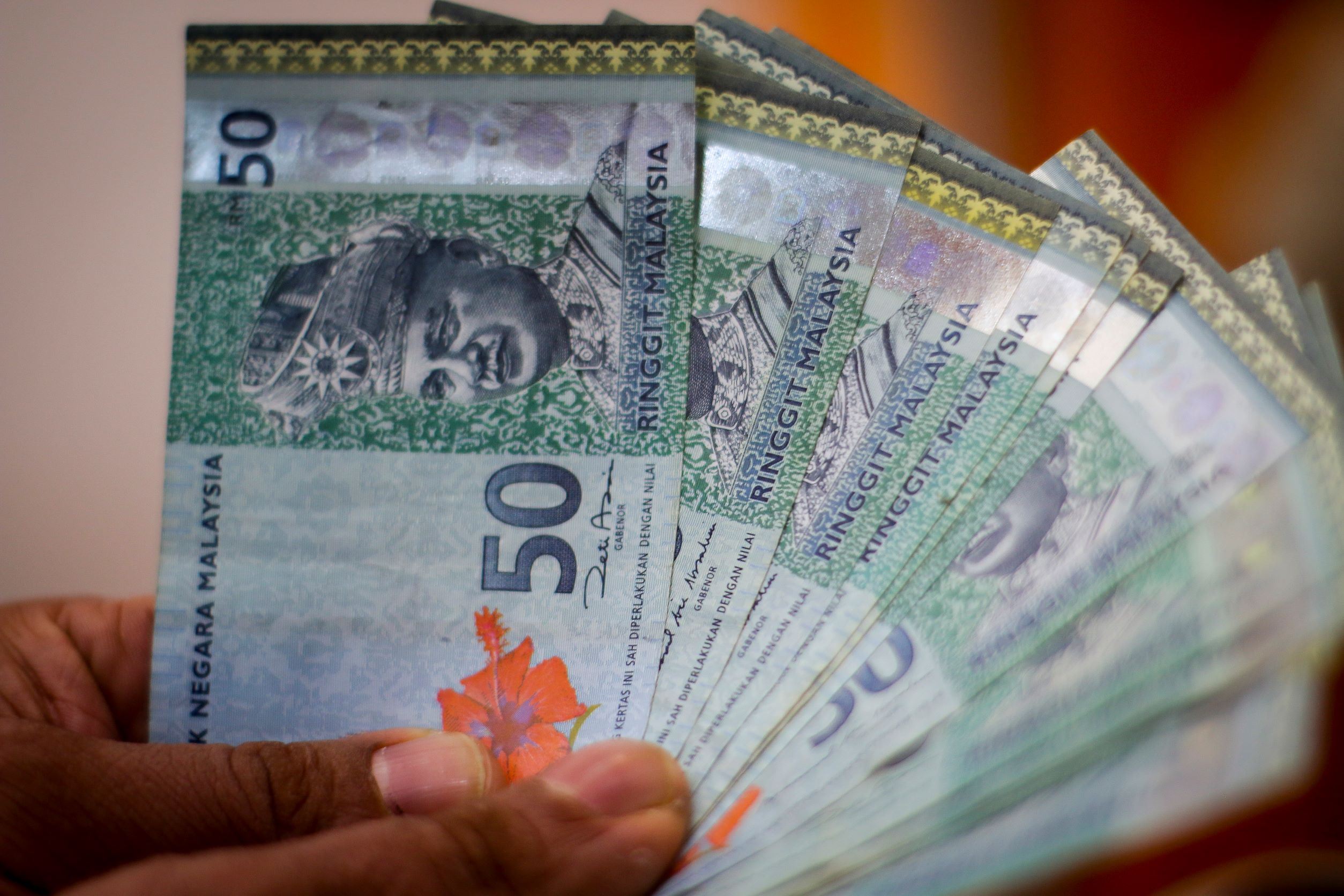 政府又派钱了！年收入少于rm10万可领rm100电子援助金！